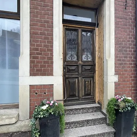 Neu! Moderne Fewo Blumenhaus Idar-Oberstein